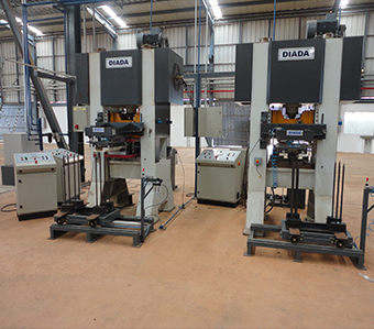 EQUIPOS ESPECIALES DIADA, LINEA AUTOMATICA PARA ALETAS DE EVAPORADORES
